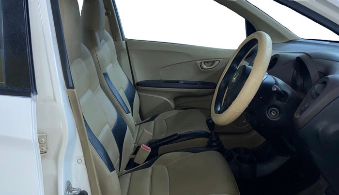 2013 Honda Amaze 1.5L I-DTEC EX, Diesel, Manual, 59,022 km, Right Side Front Door Cabin