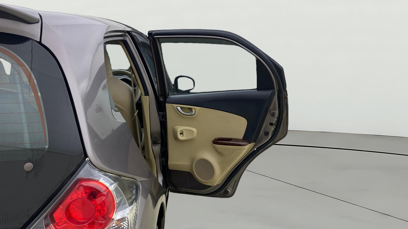 2014 Honda Brio VX AT, Petrol, Automatic, 48,502 km, RHS Rear Door