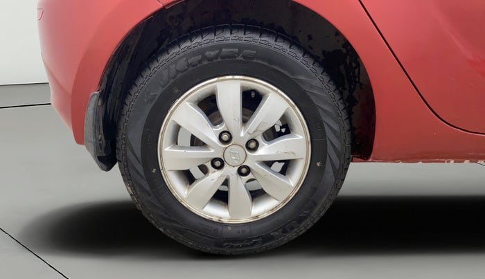 2012 Hyundai i20 SPORTZ 1.2, Petrol, Manual, 1,26,157 km, Right Rear Wheel