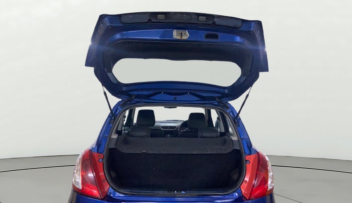 2013 Maruti Swift VDI, Diesel, Manual, 1,20,303 km, Boot Door Open