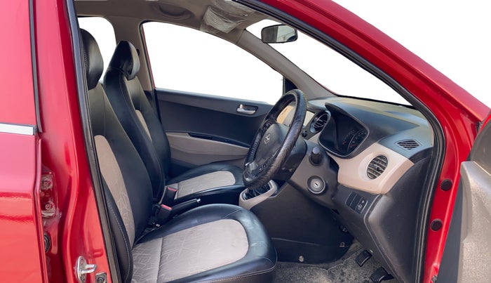 2017 Hyundai Grand i10 SPORTZ 1.1 CRDI, Diesel, Manual, 69,922 km, Right Side Front Door Cabin