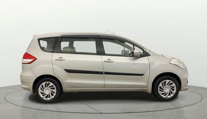 2016 Maruti Ertiga VXI, CNG, Manual, 48,689 km, Right Side View
