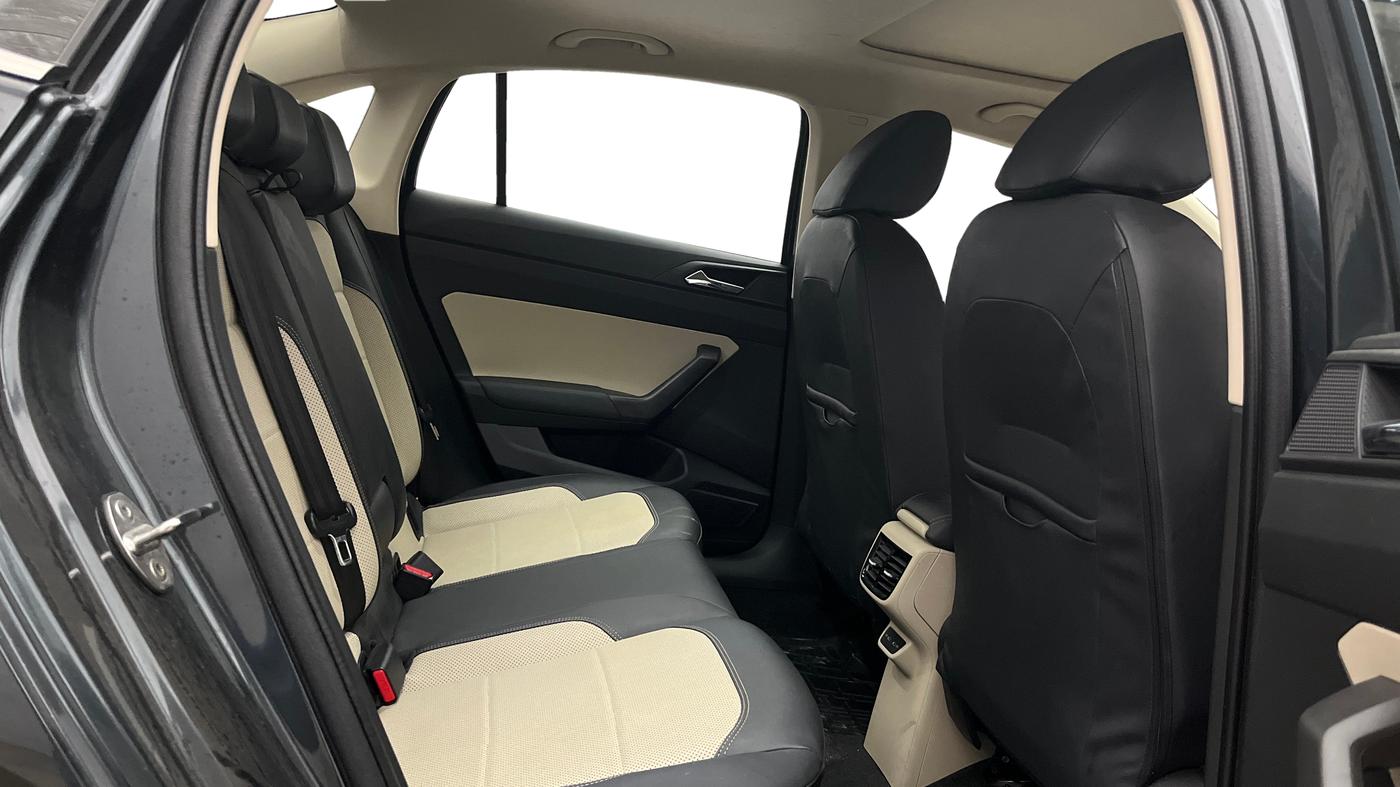 2022 Skoda SLAVIA STYLE 1.5L TSI DSG, Petrol, Automatic, 48,901 km, Right Side Rear Door Cabin