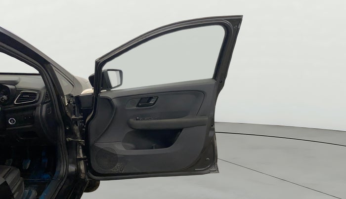 2022 Tata ALTROZ XZ PLUS DIESEL DARK EDITION, Diesel, Manual, 73,391 km, RHS Front Door