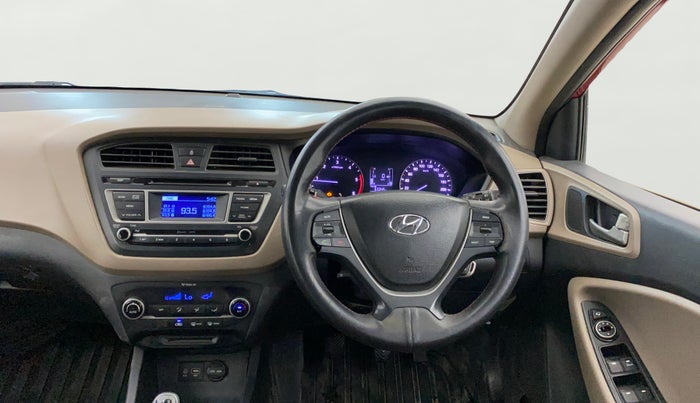 2015 Hyundai Elite i20 SPORTZ 1.4 CRDI, Diesel, Manual, 1,01,108 km, Steering Wheel Close Up