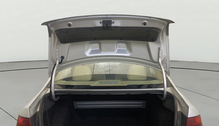 2019 Volkswagen Vento HIGHLINE PLUS 1.2 AT, Petrol, Automatic, 49,445 km, Boot Door Open