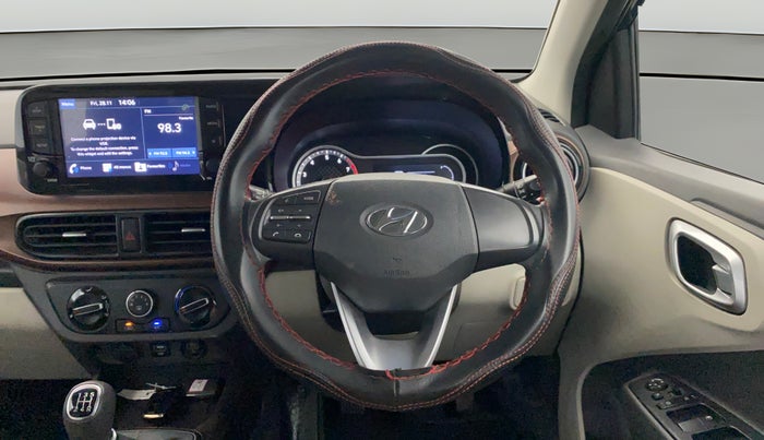 2022 Hyundai AURA SX 1.2, Petrol, Manual, 31,568 km, Steering Wheel Close Up