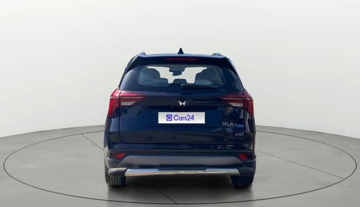2021 Mahindra XUV700 AX 7 P AT 7 STR, Petrol, Automatic, 21,291 km, Back/Rear