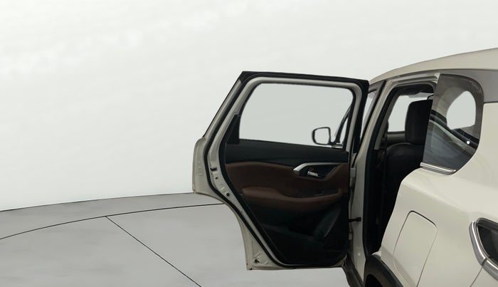 2024 Maruti Grand Vitara SIGMA SMART HYBRID, Petrol, Manual, 29,606 km, LHS Rear Door