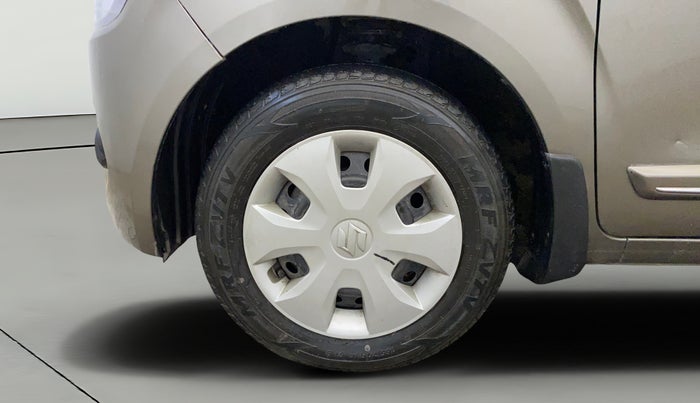 2019 Maruti New Wagon-R VXI (O) 1.0, Petrol, Manual, 31,969 km, Left Front Wheel