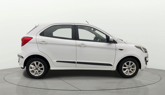 2019 Ford New Figo TITANIUM 1.2 PETROL MT, Petrol, Manual, 33,613 km, Right Side View
