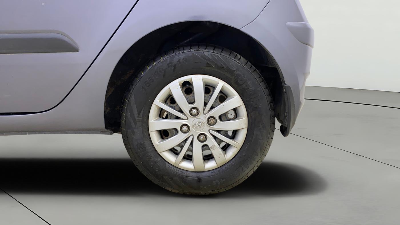2014 Hyundai i10 SPORTZ 1.1, Petrol, Manual, 20,612 km, Left Rear Wheel