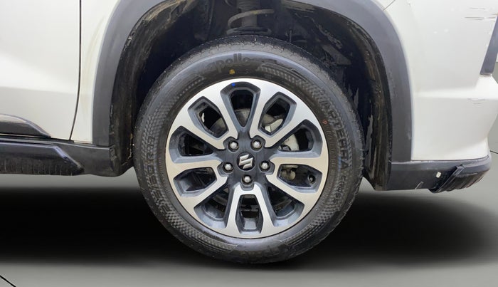 2022 Maruti Grand Vitara ALPHA SMART HYBRID AT, Petrol, Automatic, 17,513 km, Right Front Wheel