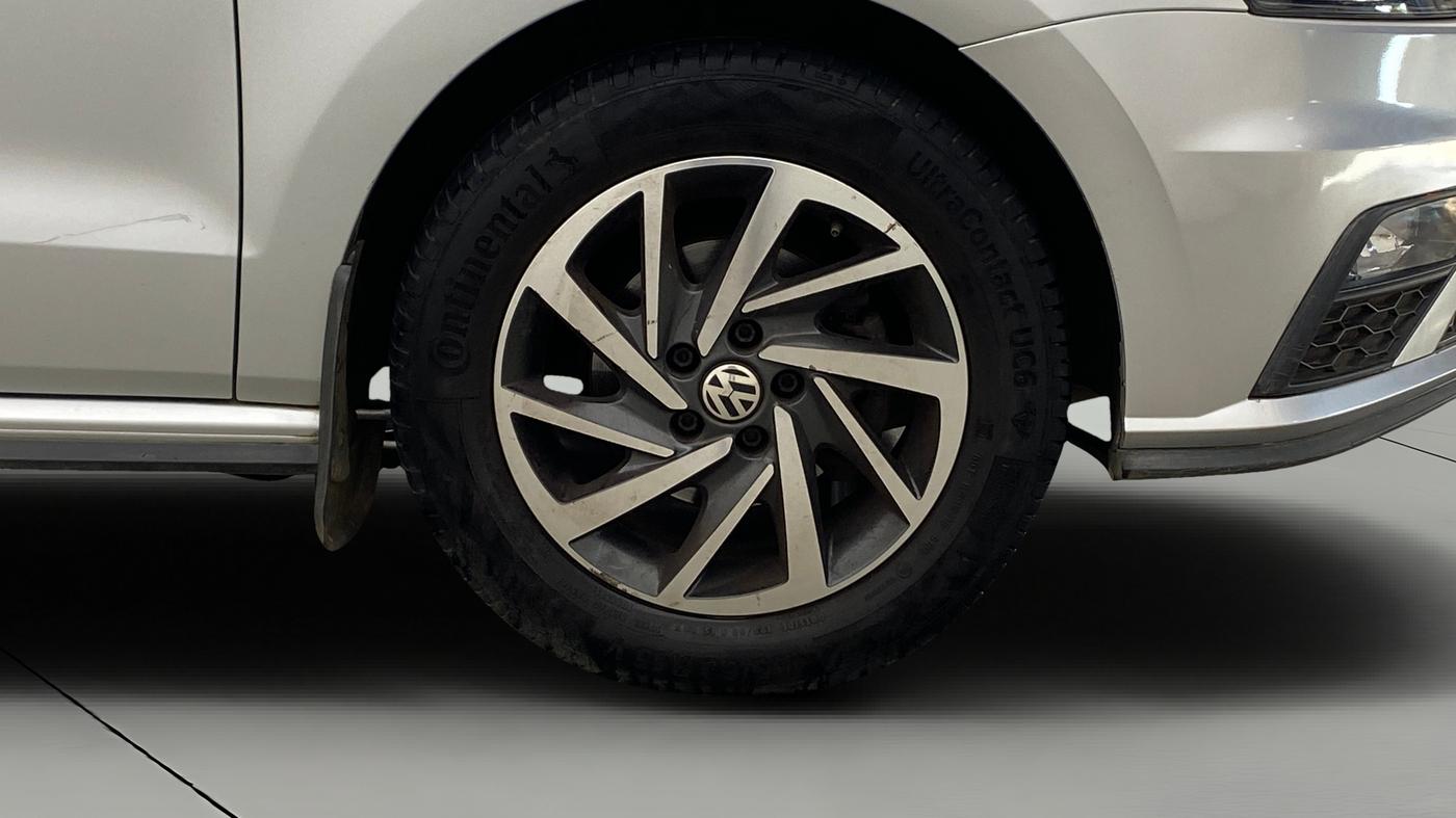 2021 Volkswagen Polo COMFORTLINE 1.0L TSI AT, Petrol, Automatic, 78,806 km, Right Front Wheel