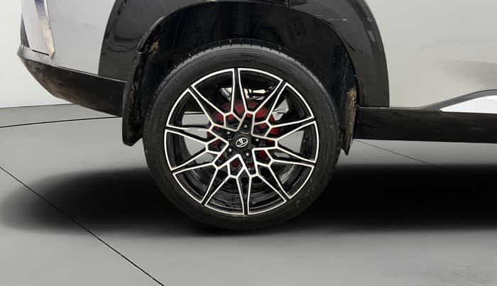 2024 Tata Curvv Creative Plus S 1.2 Petrol 7DCA, Petrol, Automatic, 42,410 km, Right Rear Wheel