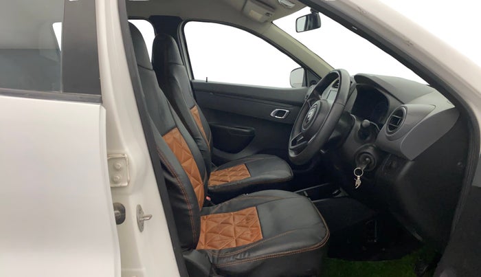 2020 Renault Kwid RXT 1.0 AMT (O), Petrol, Automatic, 29,168 km, Right Side Front Door Cabin