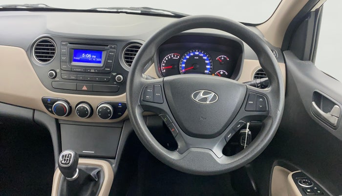 2014 Hyundai Xcent S 1.2, Petrol, Manual, 1,33,901 km, Steering Wheel Close Up