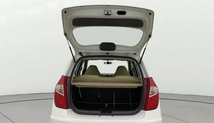 2015 Hyundai i10 MAGNA 1.1, Petrol, Manual, 49,188 km, Boot Door Open