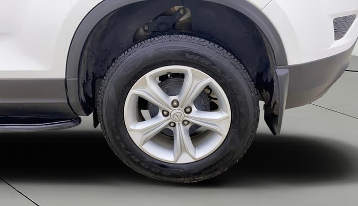 2023 Tata Harrier XTA 2.0L KRYOTEC PLUS, Diesel, Automatic, 1,06,808 km, Left Rear Wheel