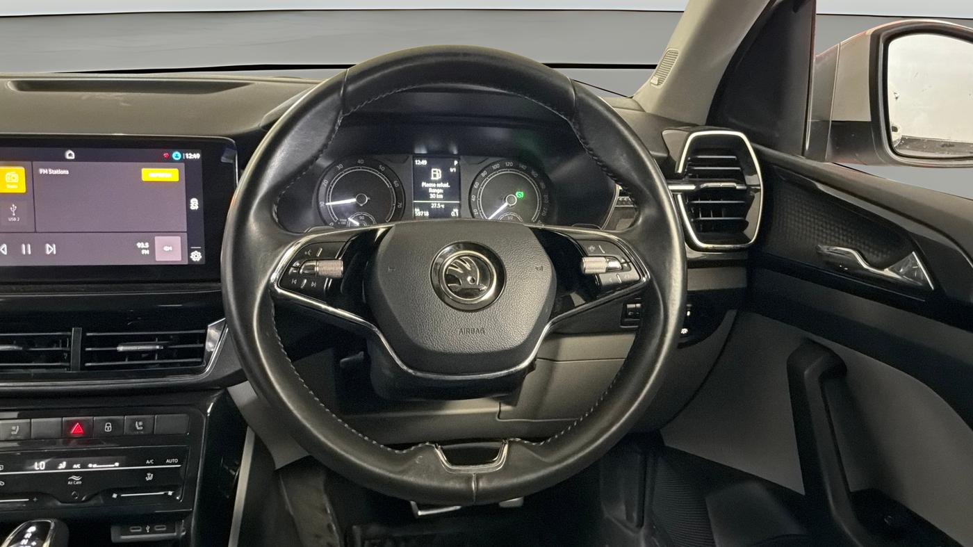 2021 Skoda KUSHAQ STYLE 1.0L TSI AT, Petrol, Automatic, 59,718 km, Steering Wheel Close Up
