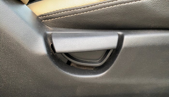 2020 Hyundai NEW SANTRO ERA EXECUTIVE, Petrol, Manual, 5,091 km, Third Seat Row ( optional )