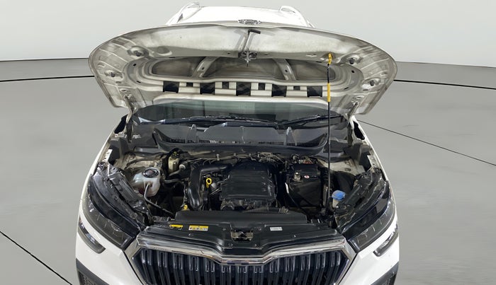 2023 Skoda KUSHAQ AMBITION 1.0L TSI AT, Petrol, Automatic, 17,895 km, Open Bonet