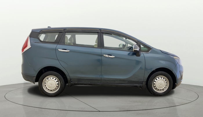 2018 Mahindra MARAZZO M2 7STR, Diesel, Manual, 1,15,675 km, Right Side View