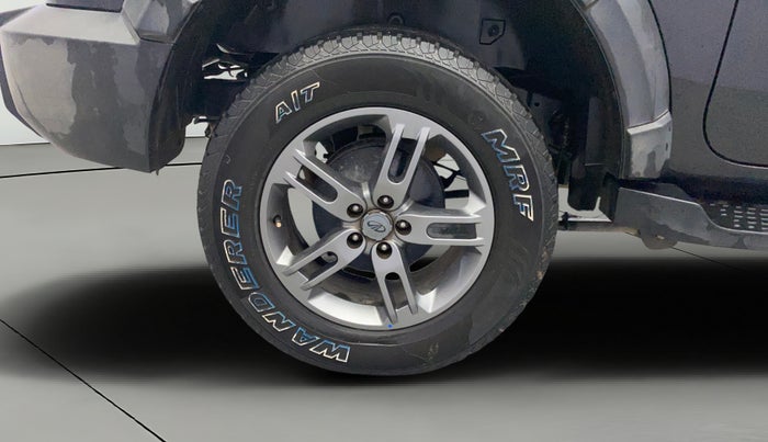 2021 Mahindra Thar LX HT PETROL 4WD MT, Petrol, Manual, 60,421 km, Right Rear Wheel