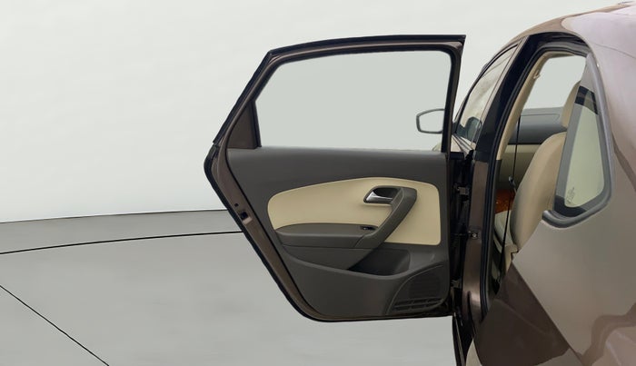 2015 Volkswagen Vento HIGHLINE 1.6 MPI, Petrol, Manual, 47,507 km, LHS Rear Door