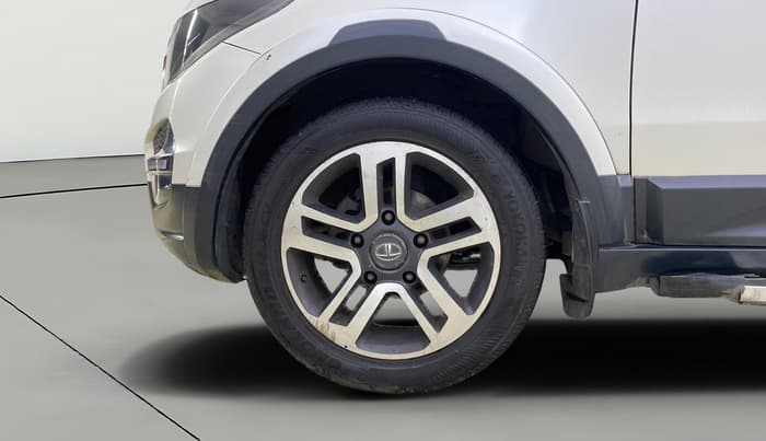 2017 Tata Hexa XTA 4X2 7 STR, Diesel, Automatic, 1,28,376 km, Left Front Wheel