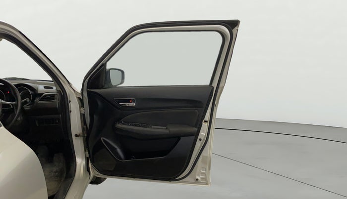 2020 Maruti Swift VXI AMT, Petrol, Automatic, 84,022 km, RHS Front Door