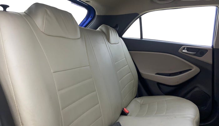 2015 Hyundai Elite i20 SPORTZ 1.2, Petrol, Manual, 48,560 km, Right Side Rear Door Cabin