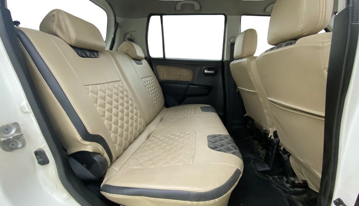 2018 Maruti Wagon R 1.0 VXI, CNG, Manual, 59,752 km, Right Side Rear Door Cabin