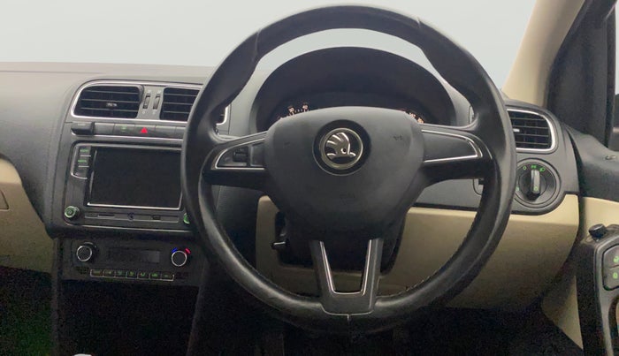 2020 Skoda Rapid 1.0 AMBITION TSI MT, Petrol, Manual, 81,639 km, Steering Wheel Close Up