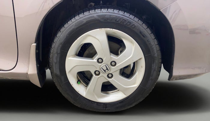 2015 Honda City 1.5L I-VTEC V MT, Petrol, Manual, 1,17,265 km, Right Front Wheel