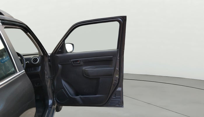 2021 Maruti S PRESSO VXI+, Petrol, Manual, 84,227 km, RHS Front Door