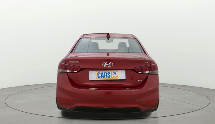 2018 Hyundai Verna 1.6 VTVT SX (O) AT, Petrol, Automatic, 56,470 km, Back/Rear