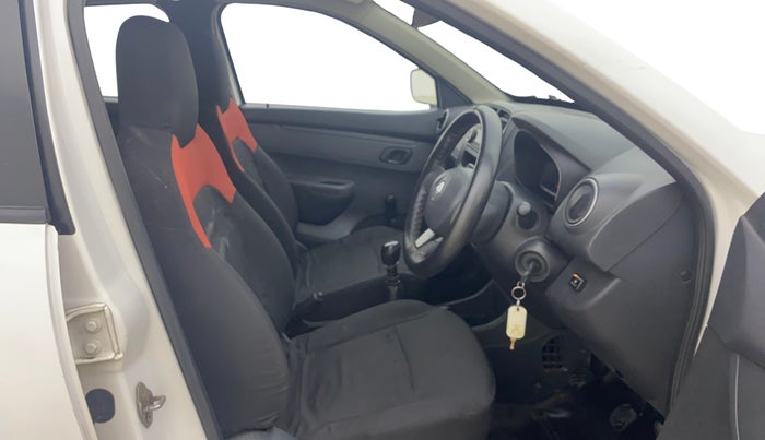 2015 Renault Kwid RXL, CNG, Manual, 49,363 km, Right Side Front Door Cabin
