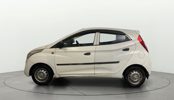 2017 Hyundai Eon ERA +, Petrol, Manual, 28,643 km, Left Side