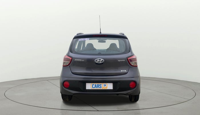 2017 Hyundai Grand i10 SPORTZ (O) AT 1.2 KAPPA VTVT, Petrol, Automatic, 31,331 km, Back/Rear