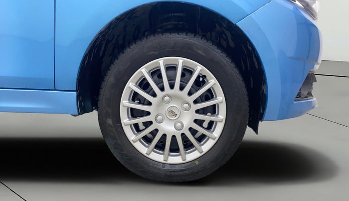 2016 Tata Tiago XT PETROL, Petrol, Manual, 46,127 km, Right Front Wheel