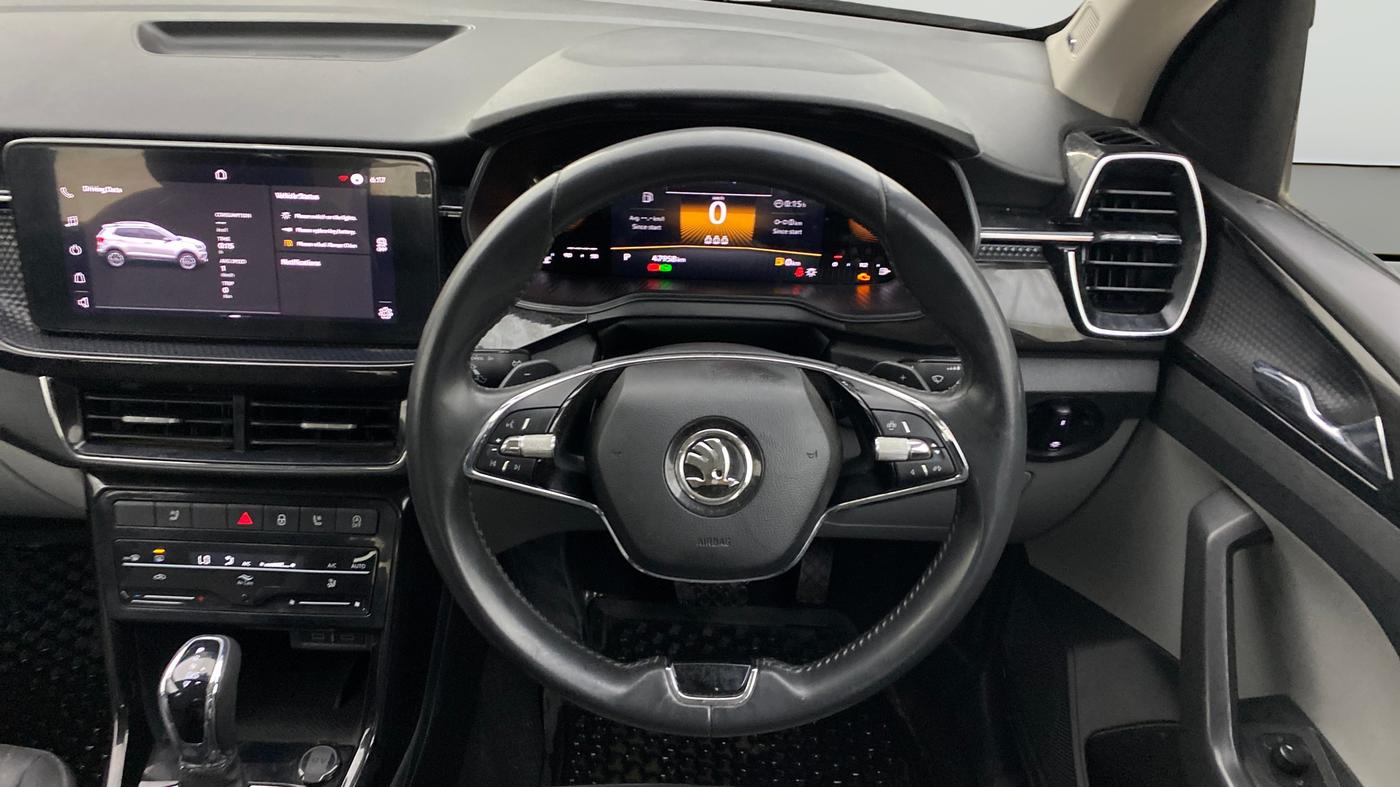 2023 Skoda KUSHAQ STYLE 1.0L TSI AT, Petrol, Automatic, 47,958 km, Steering Wheel Close Up