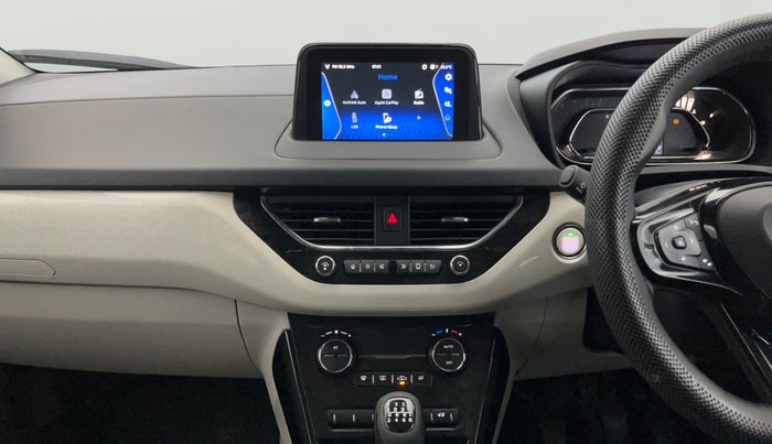 2020 Tata NEXON XZ PLUS (O) PETROL DUAL TONE, Petrol, Manual, 41,076 km, Air Conditioner