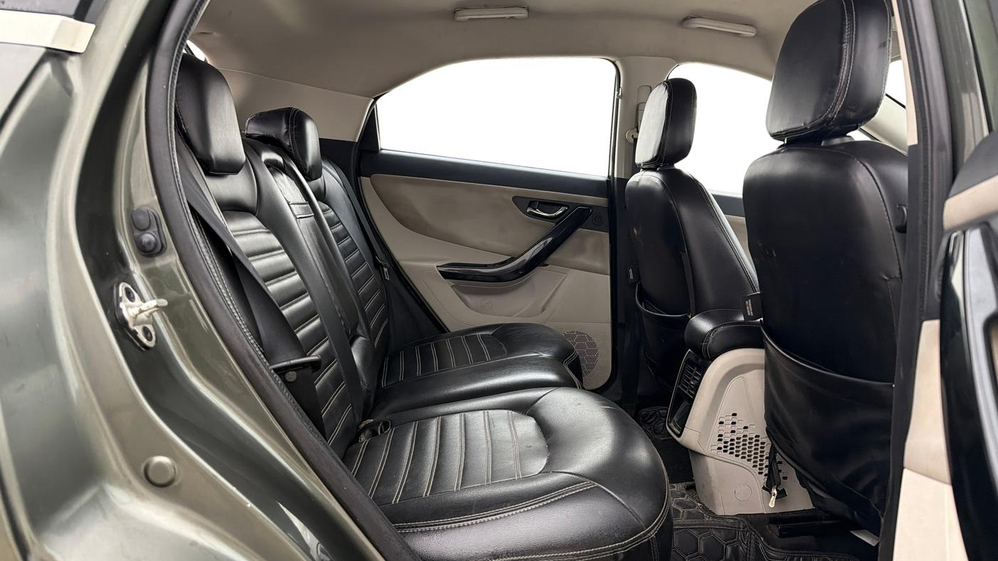2020 Tata NEXON XZ PLUS PETROL, CNG, Manual, 91,246 km, Right Side Rear Door Cabin