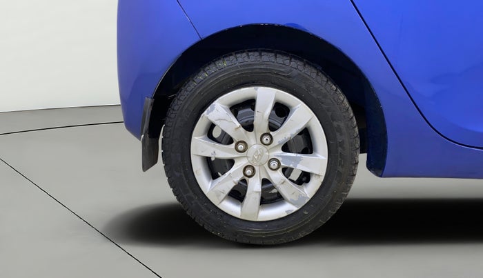 2012 Hyundai Eon MAGNA +, Petrol, Manual, 71,198 km, Right Rear Wheel