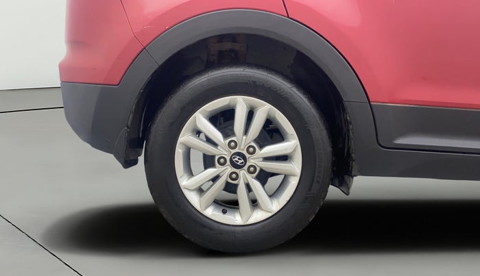 2017 Hyundai Creta SX PLUS 1.6 PETROL, Petrol, Manual, 1,19,062 km, Right Rear Wheel