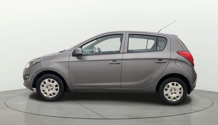 2013 Hyundai i20 MAGNA 1.2, Petrol, Manual, 67,553 km, Left Side