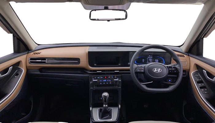 2025 Hyundai ALCAZAR Executive 7 STR 1.5 Turbo GDi Petrol MT, Petrol, Manual, 4,012 km, Dashboard