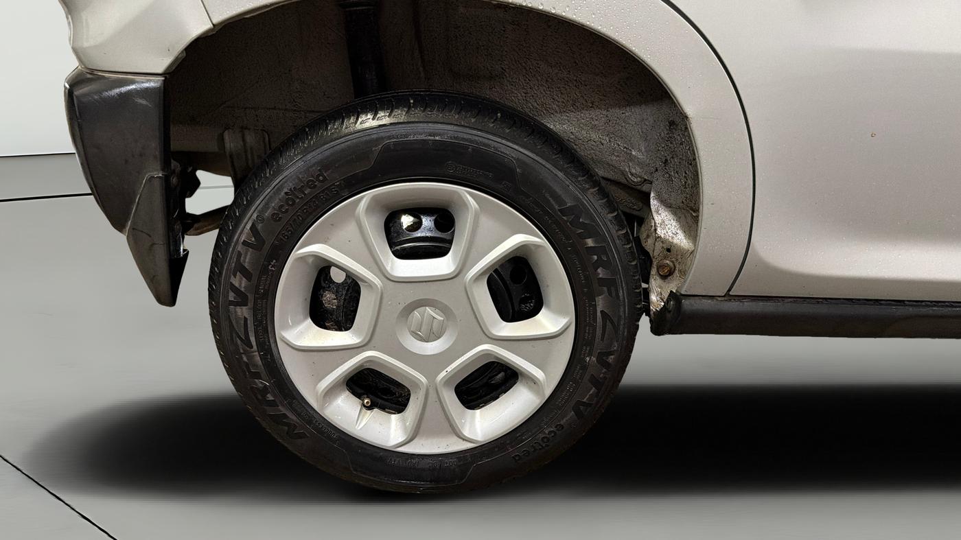 2019 Maruti S PRESSO VXI+, Petrol, Manual, 19,426 km, Right Rear Wheel