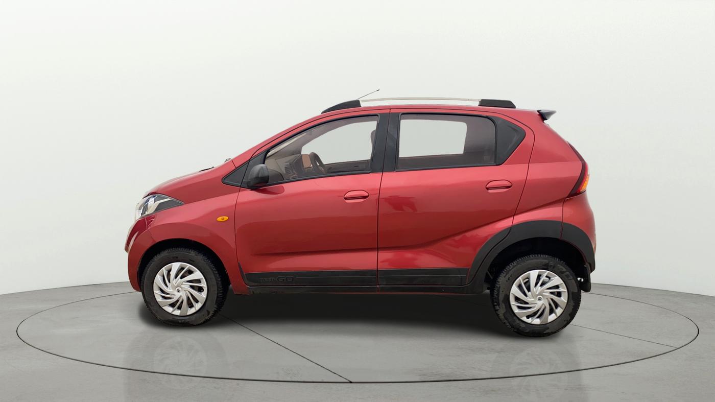 2016 Datsun Redi Go S, Petrol, Manual, 1,47,190 km, Left Side